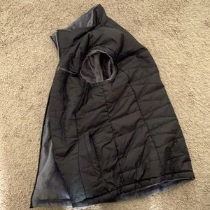 FREE COUNTRY-Woman’s vest- Size M- new condition